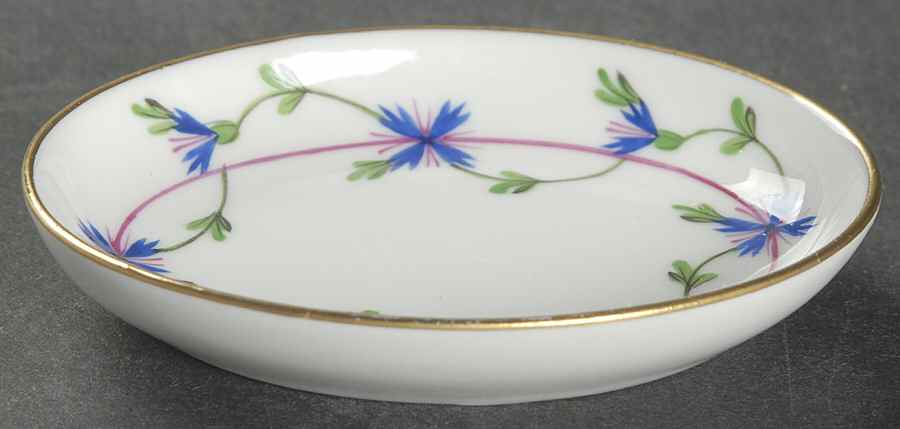 Blue Garland (PBG) 3" Oval Ashtray by Herend-1