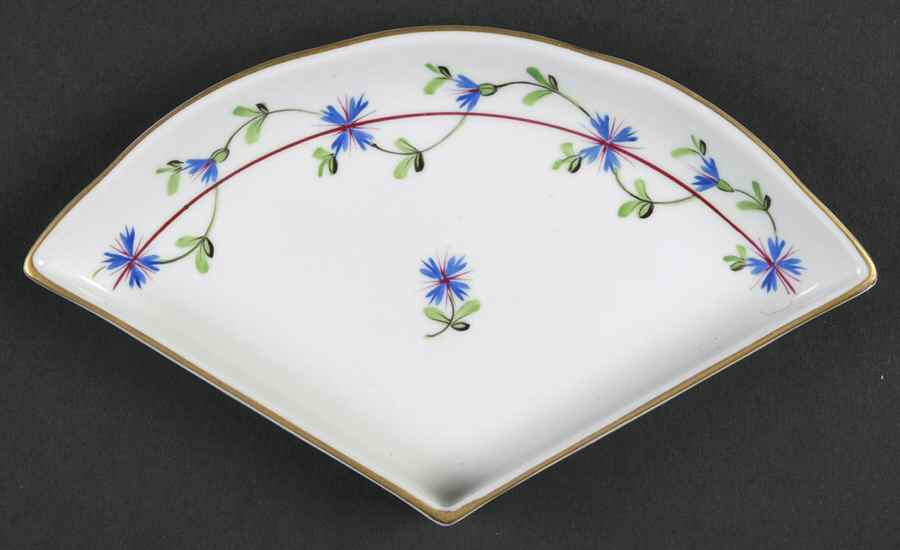 Blue Garland (PBG) 4-Piece Hors d'Oeuvres Set, Indv Section Only by Herend-1