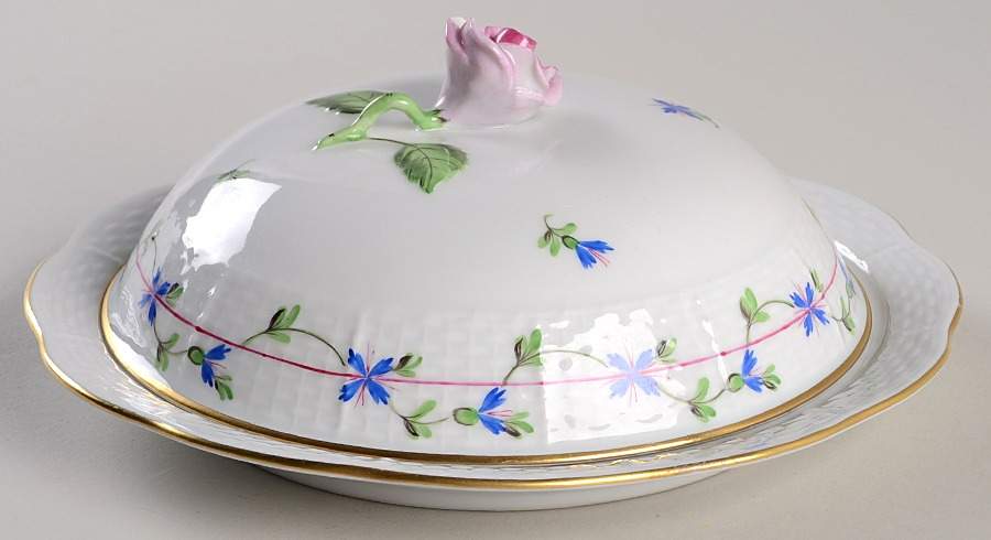Blue Garland (PBG) Muffin Dish & Lid by Herend-1
