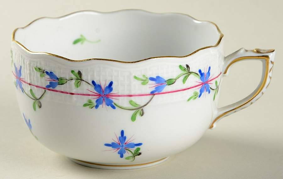 Blue Garland (PBG) Footed Cup by Herend-1