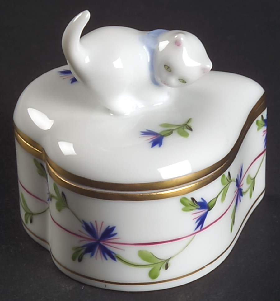 Blue Garland (PBG) Heart Shape Box & Lid by Herend-1