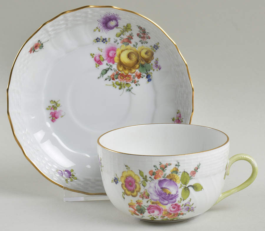 Bouquet of Flowers (BHR) Flat Cup & Saucer Set by Herend-1