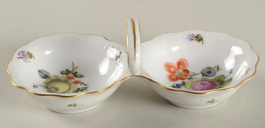 Bouquet of Flowers (BHR) Twin Salt Dip W/Center Handle by Herend-1