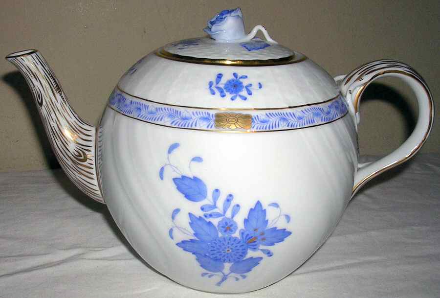 Chinese Bouquet Blue (AB) Small Teapot & Lid by Herend-1