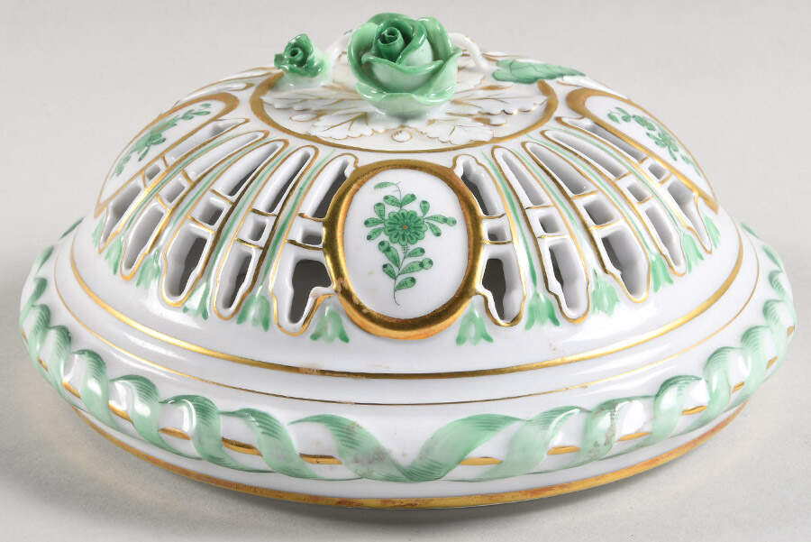 Chinese Bouquet Green (AV) Li for Openwork Biscuit Box by Herend-1