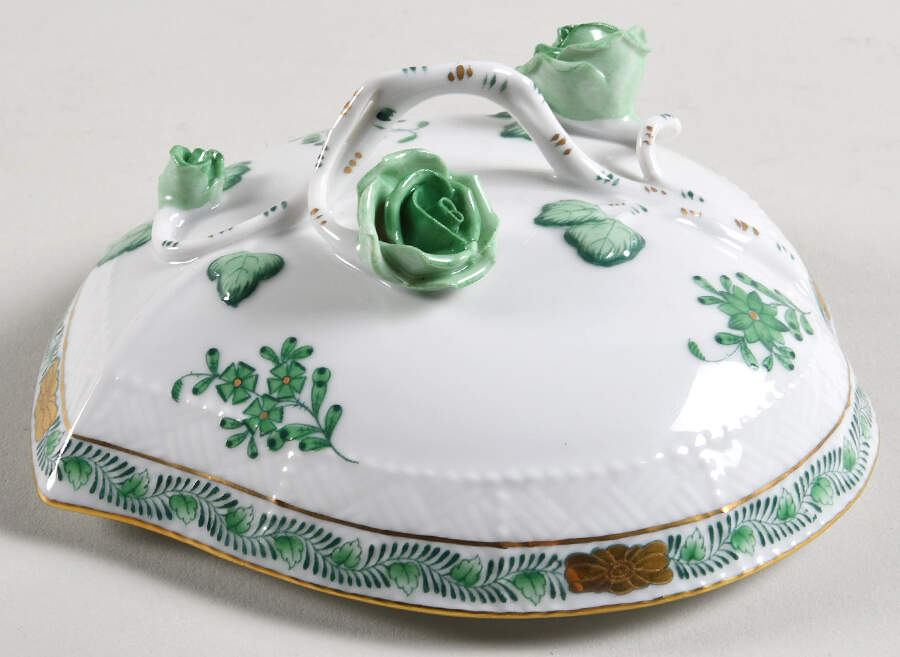 Chinese Bouquet Green (AV) Lid for 5" Heart Shape Bon Bon by Herend-1
