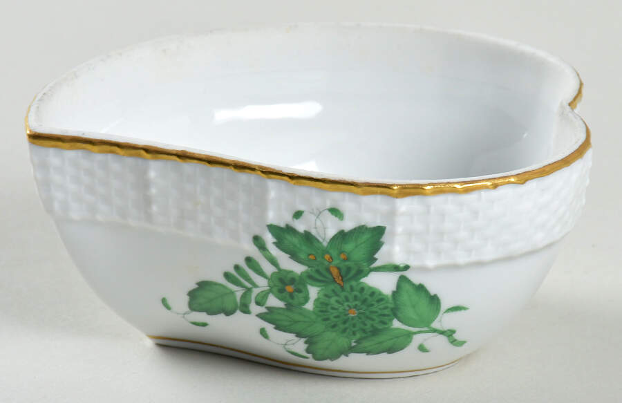 Chinese Bouquet Green (AV) 3" Heart Shape Bon Bon No Lid by Herend-1