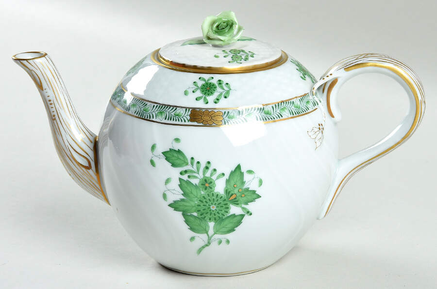 Chinese Bouquet Green (AV) Teapot & Lid by Herend-1