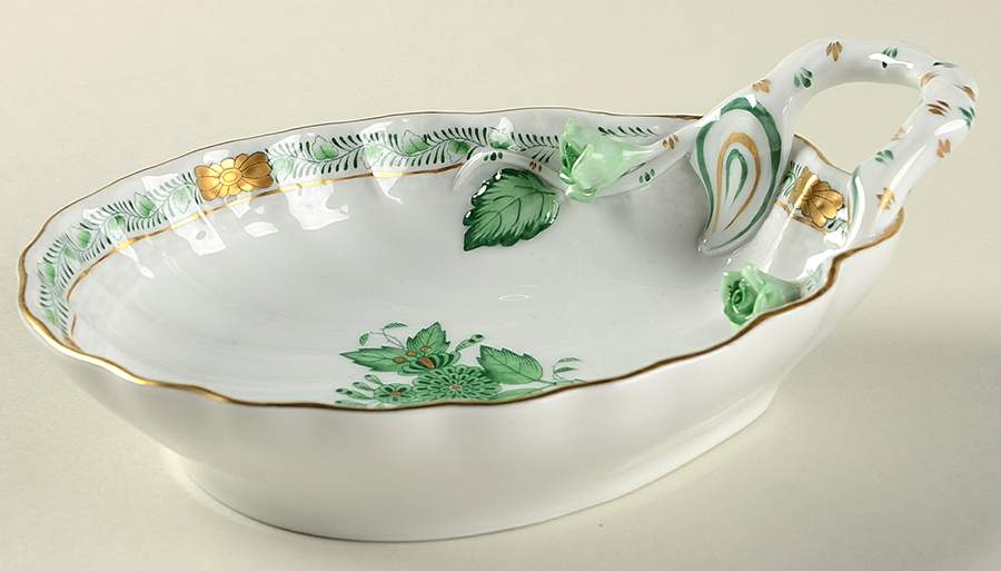 Chinese Bouquet Green (AV) 6" Shell Shaped Bowl by Herend-1
