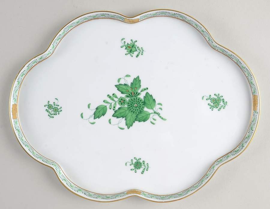 Chinese Bouquet Green (AV) 9" Scalloped Tray by Herend-1