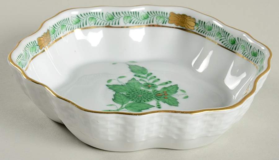 Chinese Bouquet Green (AV) Dessert Bowl by Herend-1