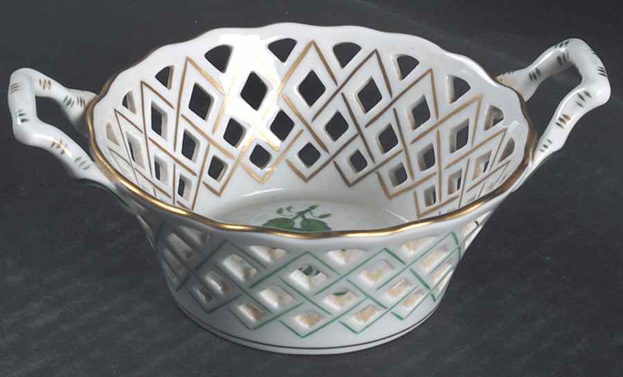 Chinese Bouquet Green (AV) Medium Open Weave Basket with Handle by Herend-1