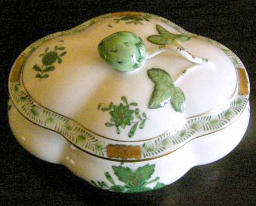 Chinese Bouquet Green (AV) 4" Candy Box & Lid by Herend-1