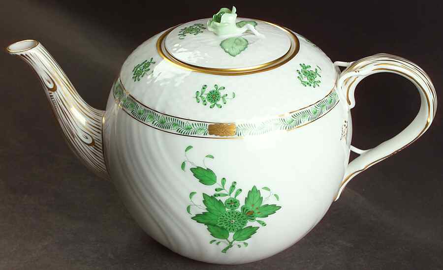 Chinese Bouquet Green (AV) Teapot & Lid by Herend-1
