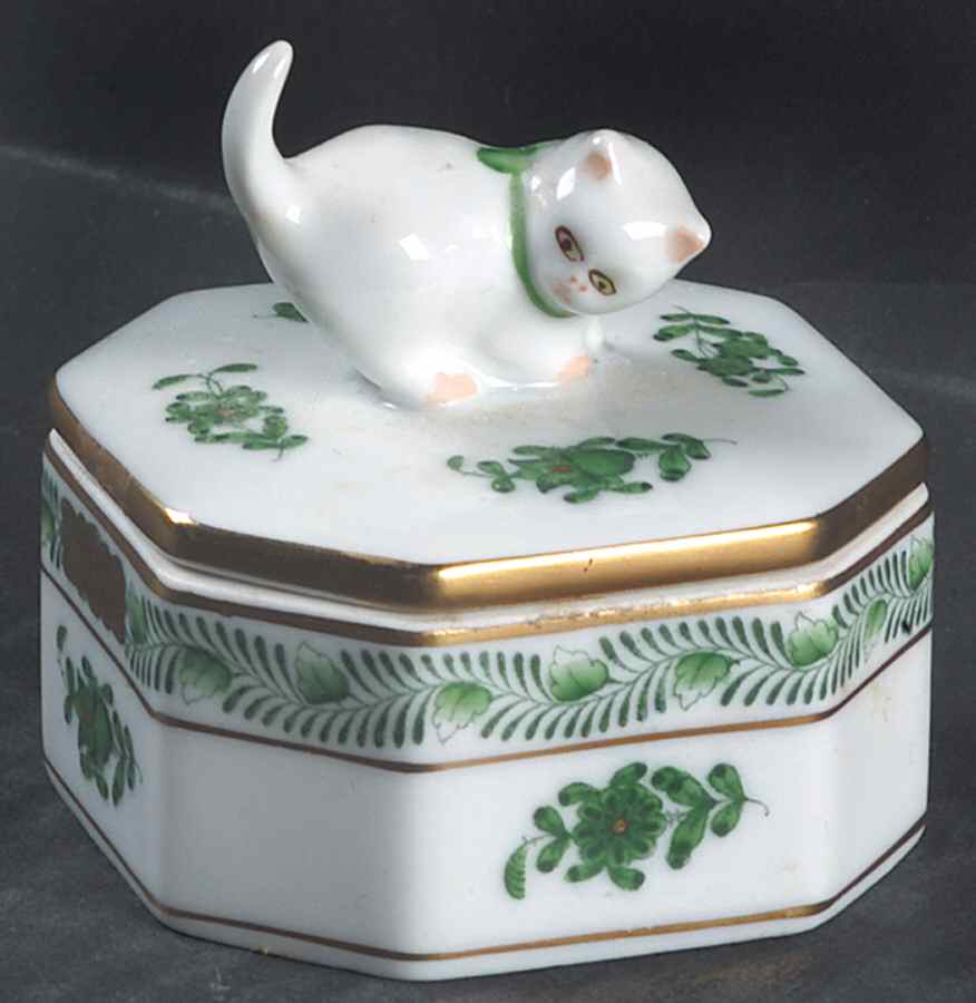 Chinese Bouquet Green (AV) Trinket Box with Cat Lid by Herend-1