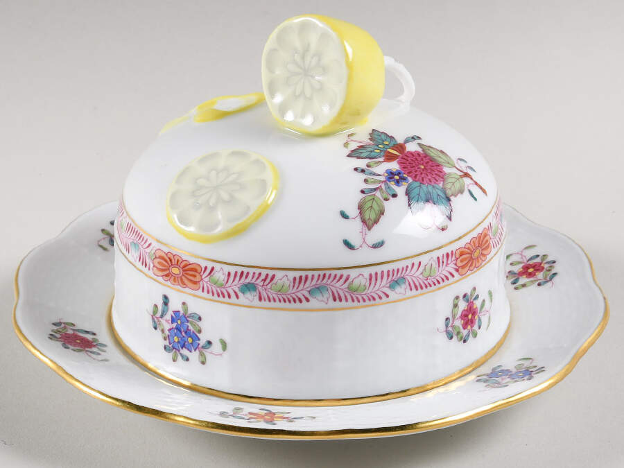 Chinese Bouquet Multicolor (AF) Small Round Covered Butter by Herend-1