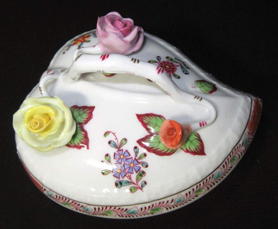 Chinese Bouquet Multicolor (AF) Lid for 3" Heart Shape Bon Bon by Herend-1