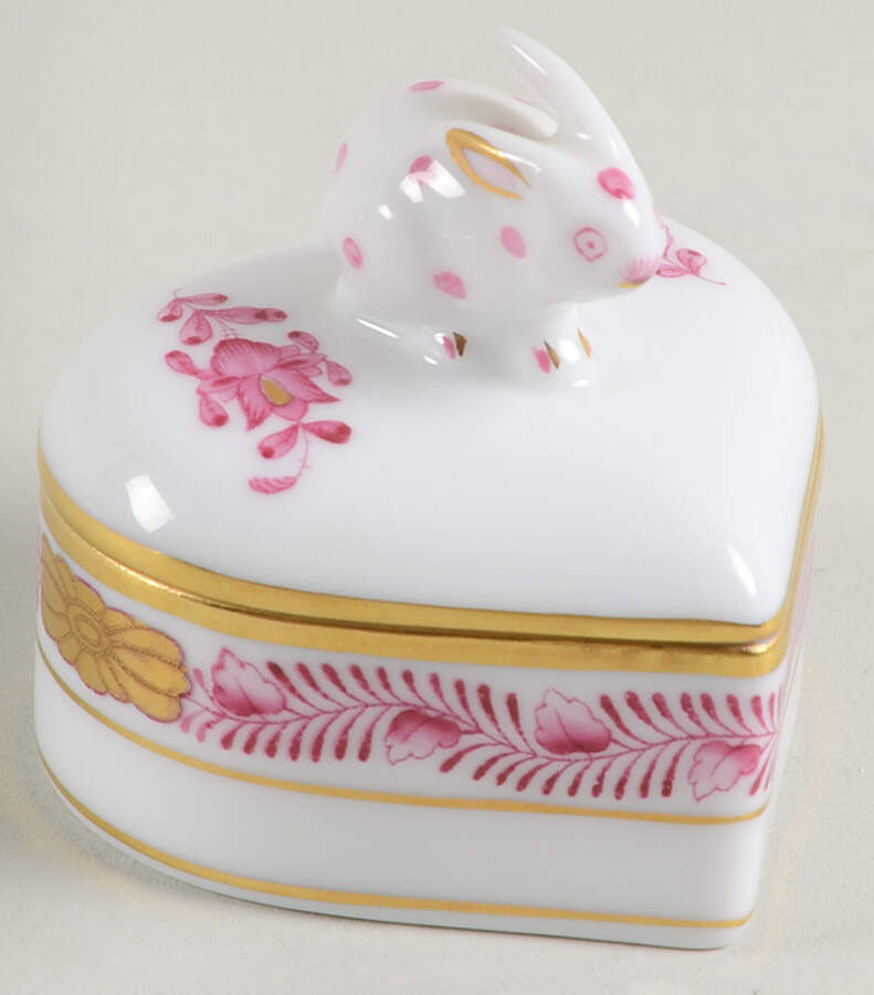 Chinese Bouquet Raspberry (AP) Small Heart Shape Box & Lid by Herend-1
