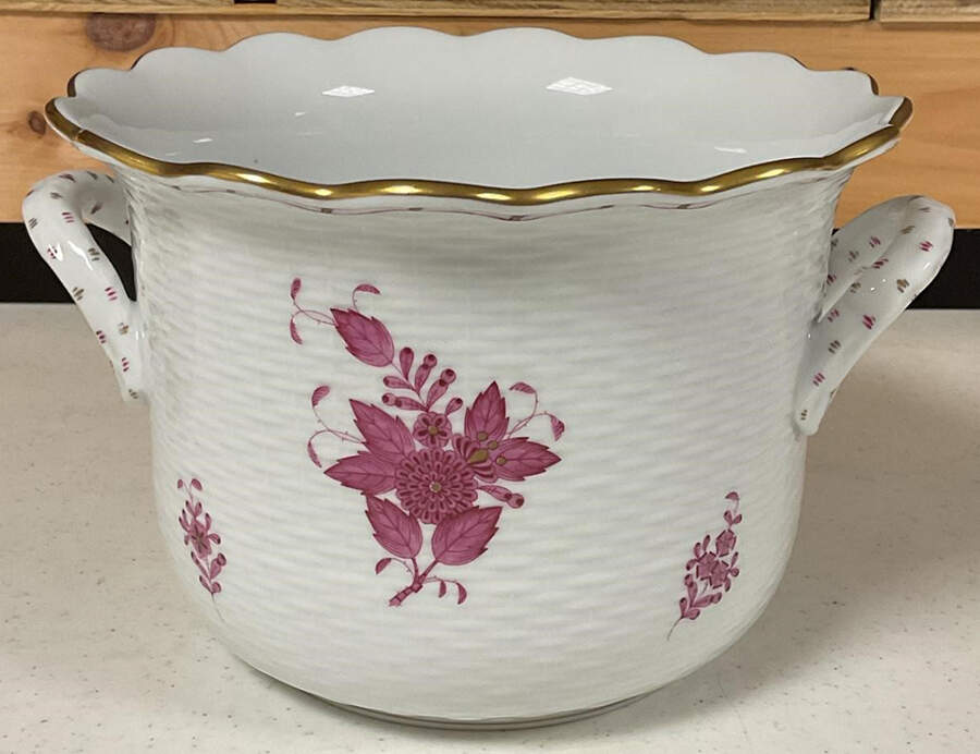 Chinese Bouquet Raspberry (AP) 6" Cachepot by Herend-1