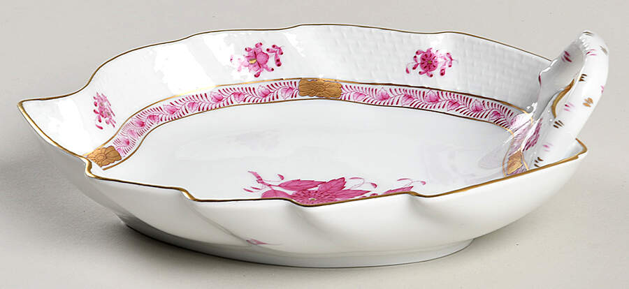 Chinese Bouquet Raspberry (AP) 8" Leaf Dish by Herend-1
