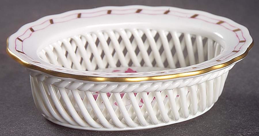 Chinese Bouquet Raspberry (AP) 3" Oval Open Weave Basket by Herend-1