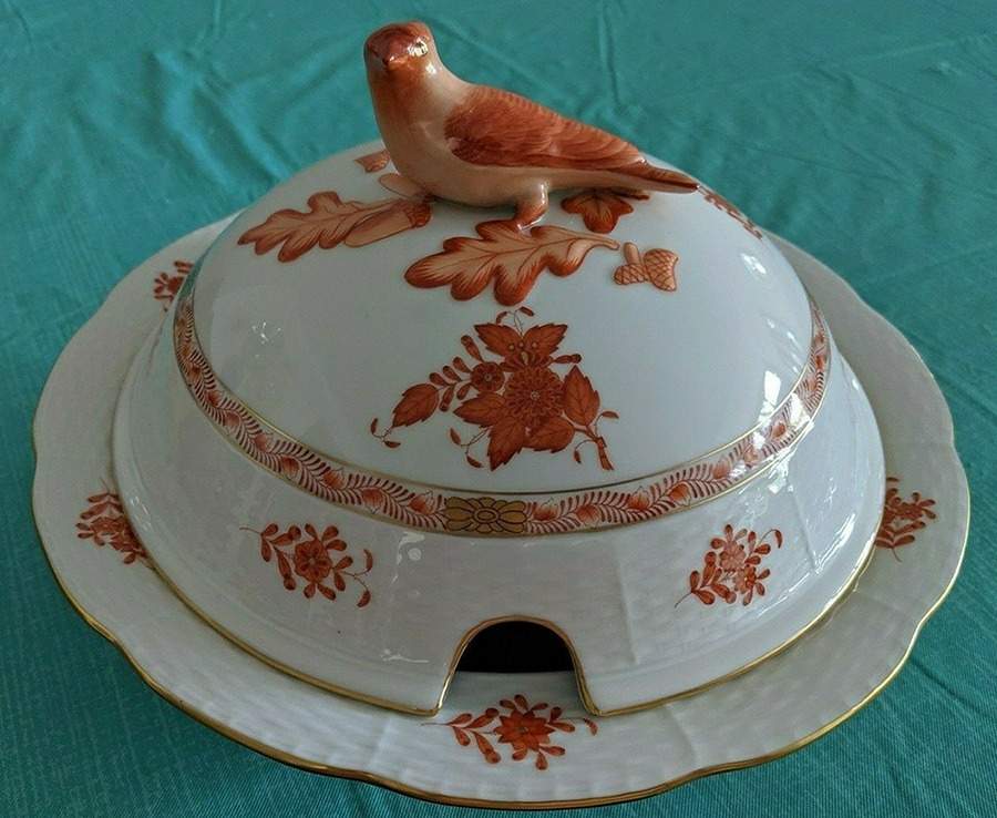 Chinese Bouquet Rust (AOG) Covered Footed Bowl by Herend-1