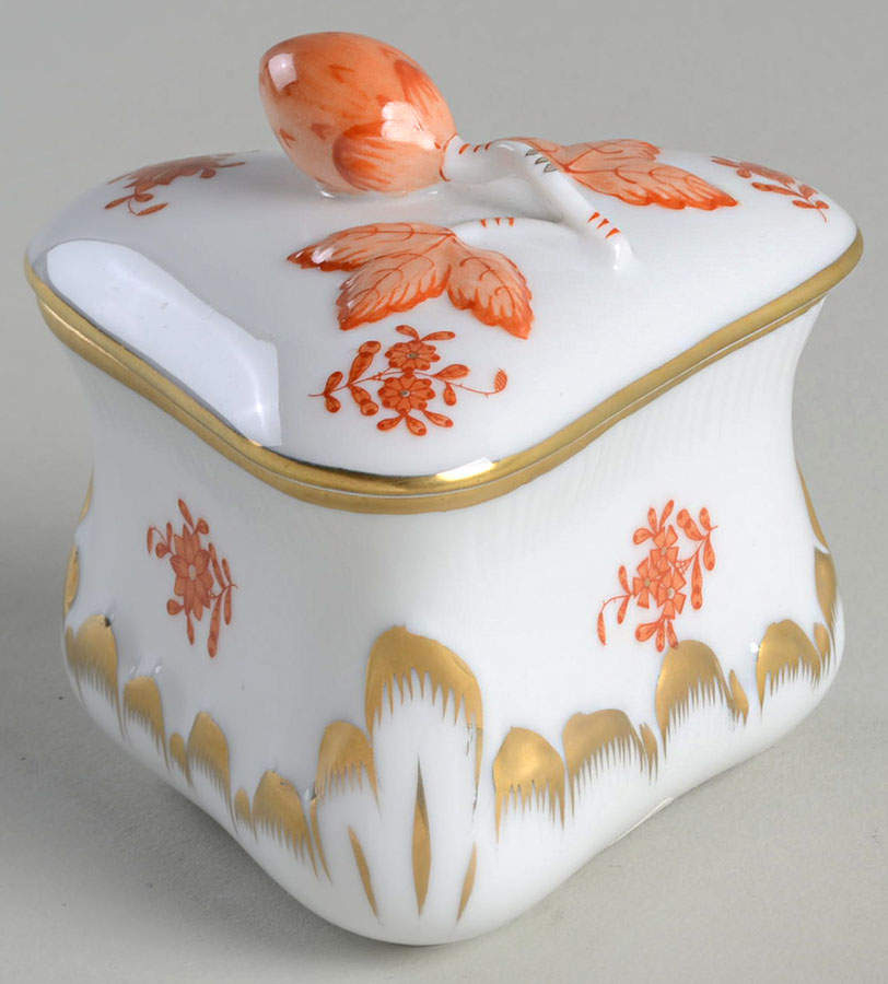 Chinese Bouquet Rust (AOG) 3" Strawberry Bon Bon & Lid by Herend-1