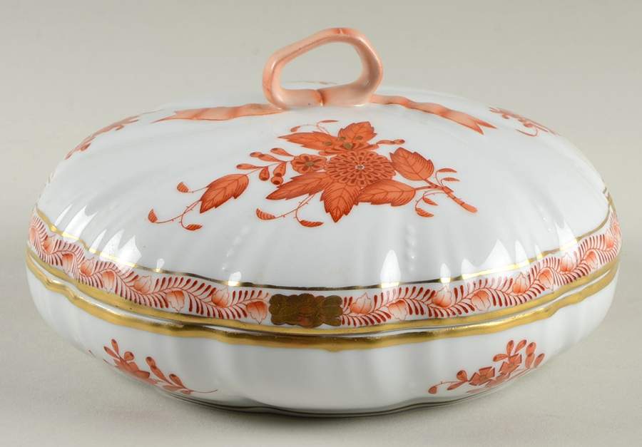 Chinese Bouquet Rust (AOG) 6" Candy Box with Lid by Herend-1