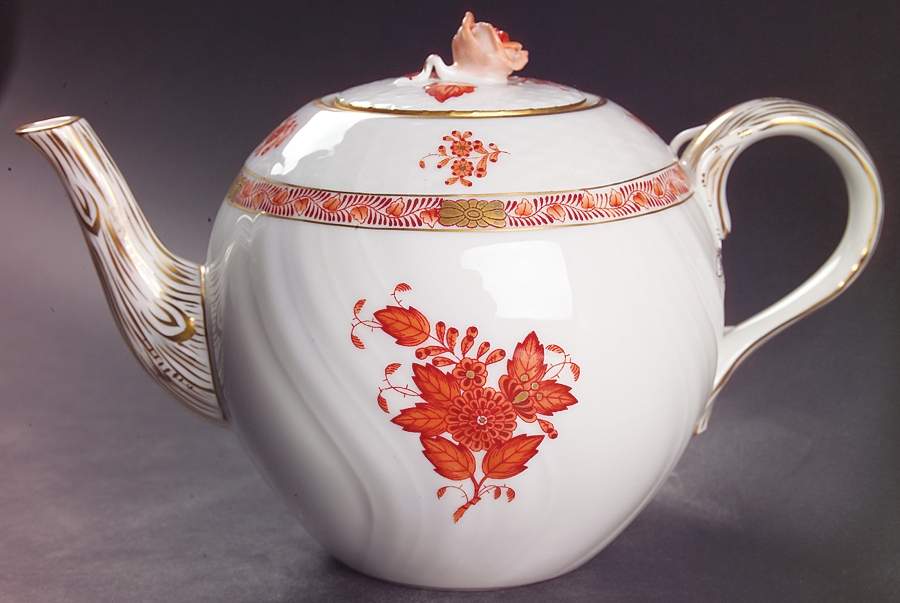 Chinese Bouquet Rust (AOG) Teapot & Lid by Herend-1