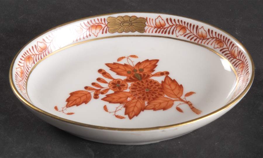 Chinese Bouquet Rust (AOG) Oval Ashtray by Herend-1