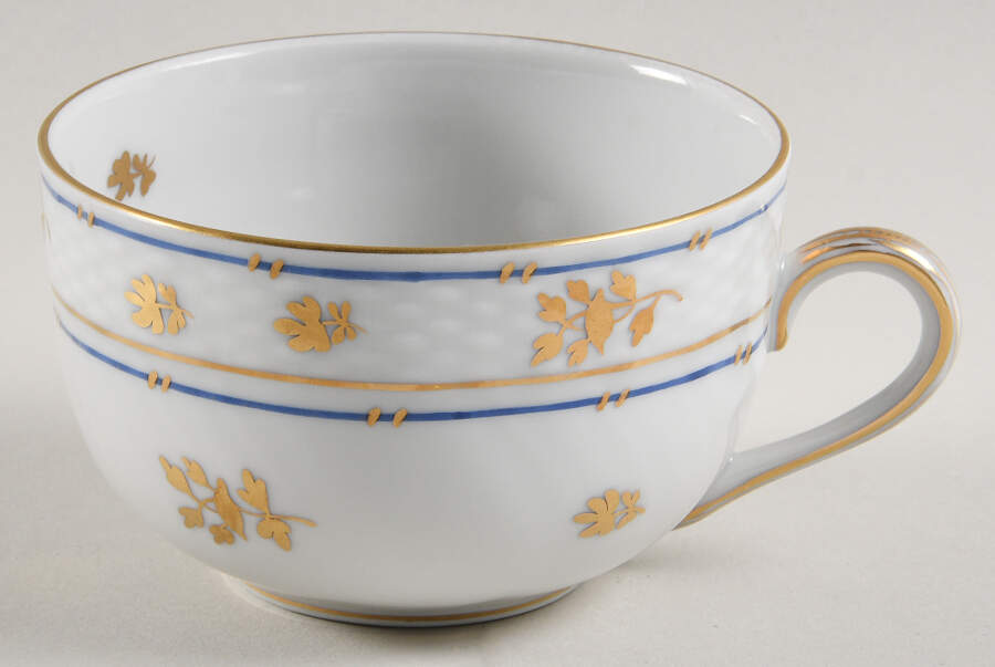Coronation (Bat) Flat Cup by Herend-1
