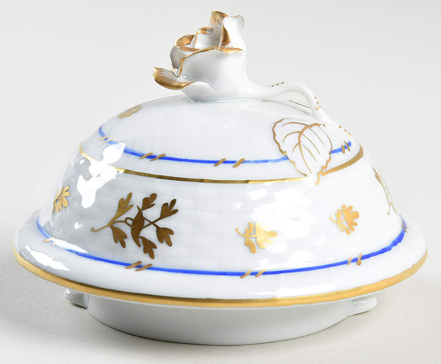 Coronation (Bat) Lid for Coffee Pot by Herend-1