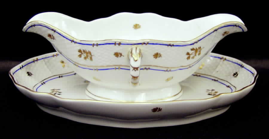 Coronation (Bat) Gravy Boat & Underplate by Herend-1