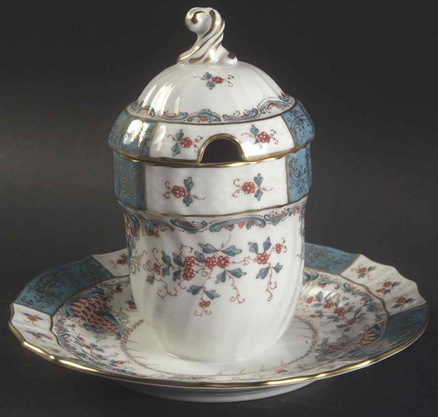 Cornucopia (Tca) Jam/Jelly & Lid w/Attached Underplate by Herend-1