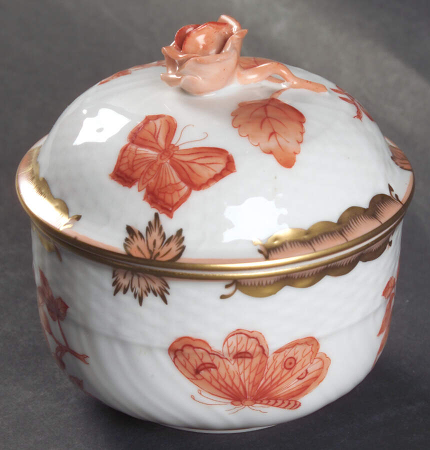 Fortuna (Vboh) Mini Sugar Bowl & Lid by Herend-1