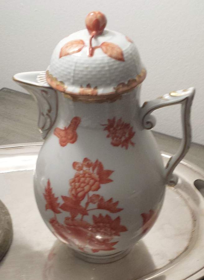 Fortuna (Vboh) Small Coffee Pot & Lid by Herend-1