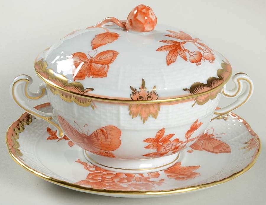 Fortuna (Vboh) Cream Soup Bowl & Saucer Set with Lid by Herend-1