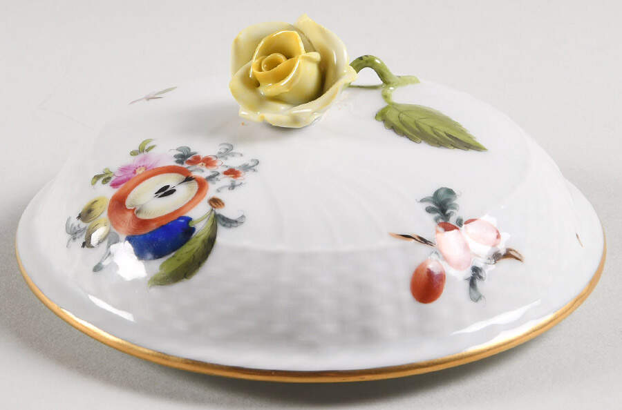 Fruits & Flowers (BFR) Lid To Unknown Base by Herend-1