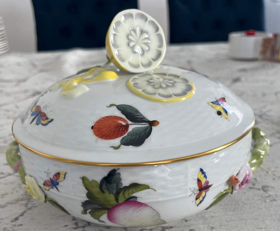 Fruits & Flowers (BFR) Bean Pot & Lid by Herend-1