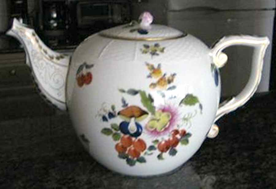 Fruits & Flowers (BFR) Colossal Teapot & Lid by Herend-1
