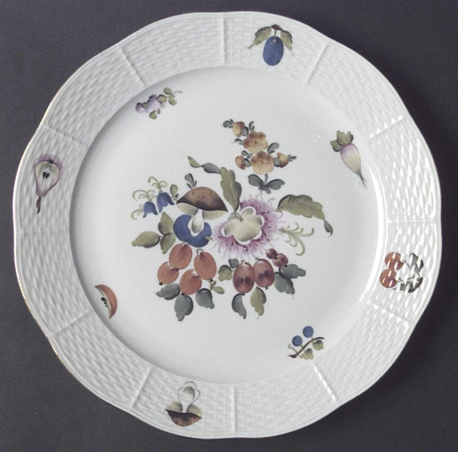 Fruits & Flowers (BFR) Dinner Plate by Herend-1