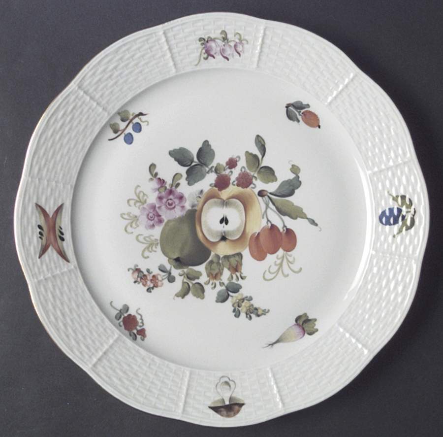 Fruits & Flowers (BFR) Dinner Plate by Herend-1