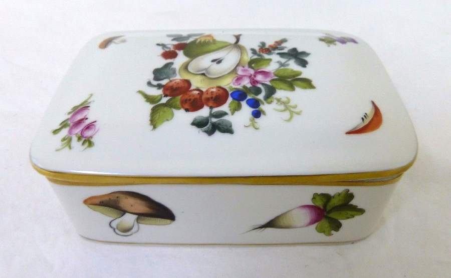 Fruits & Flowers (BFR) Cigarette Box & Lid by Herend-1