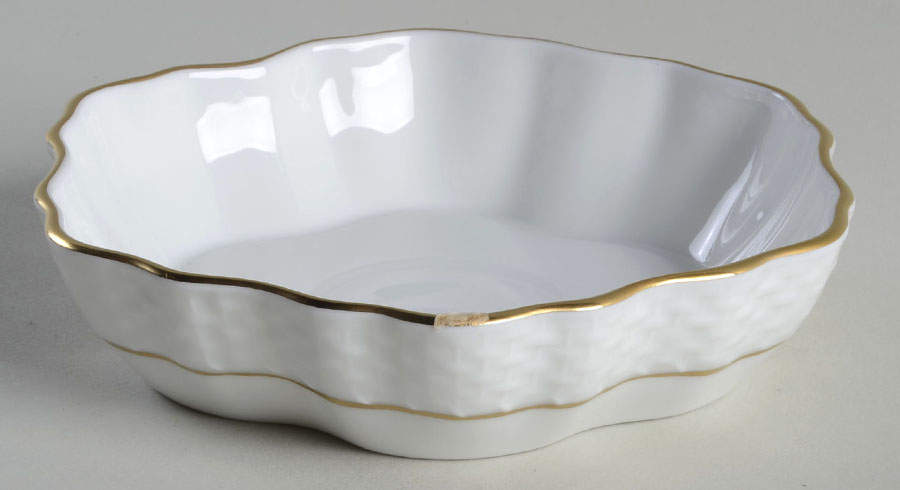 Golden Edge Newer (HDE) Fruit/Dessert (Sauce) Bowl by Herend-1