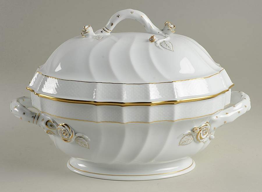 Golden Edge Newer (HDE) Tureen & Lid by Herend-1