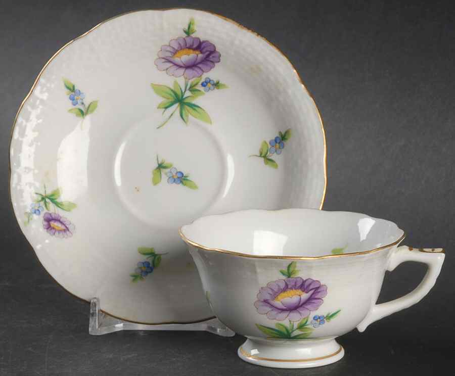 HER3 Footed Demitasse Cup & Saucer Set by Herend-1