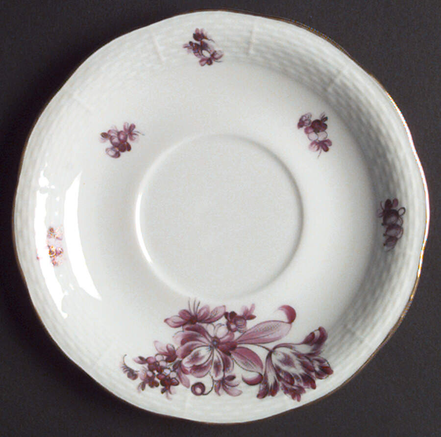 HER9 Saucer by Herend-1