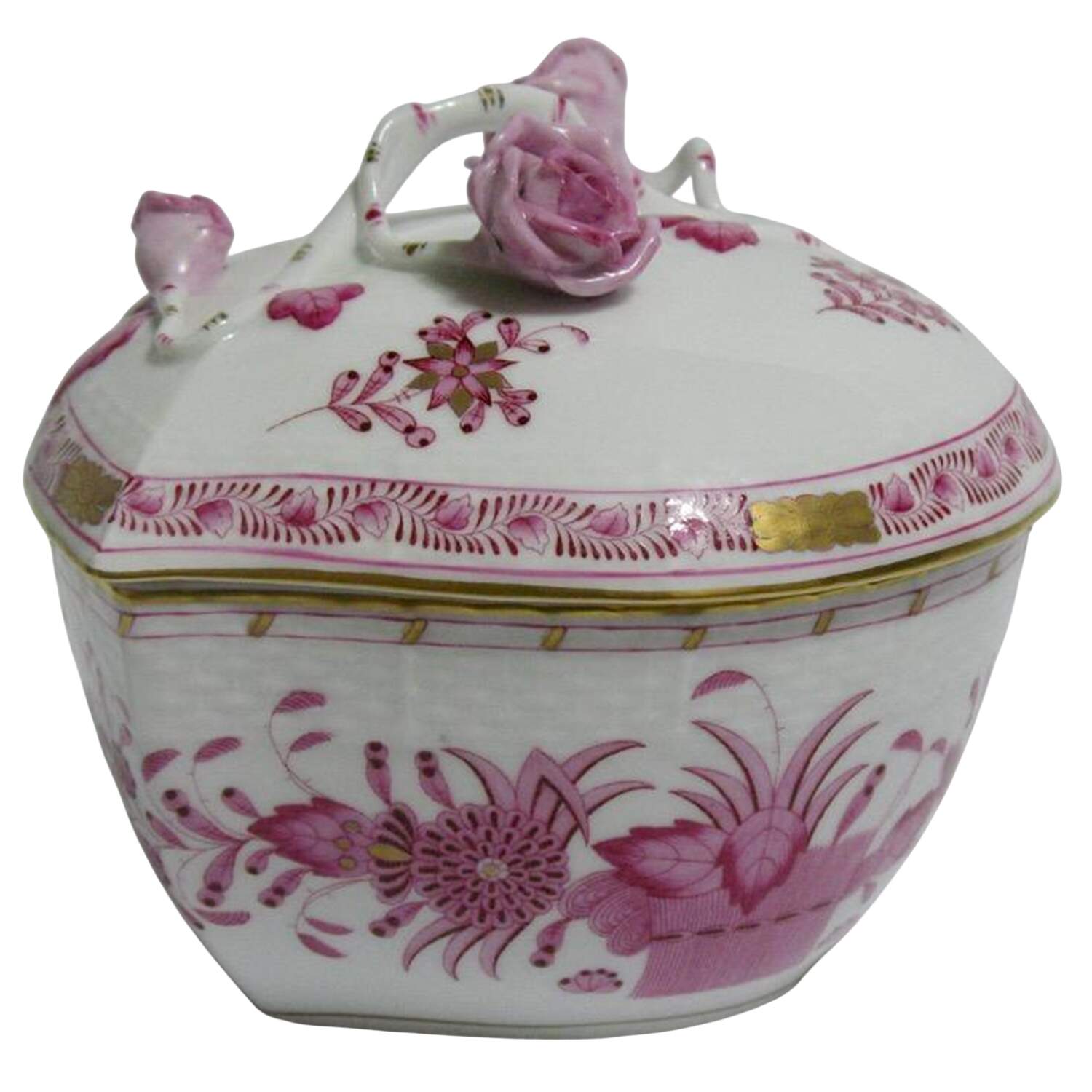 Indian Basket Raspberry (P) 5" Heart Shape Bon Bon & Lid by Herend-1