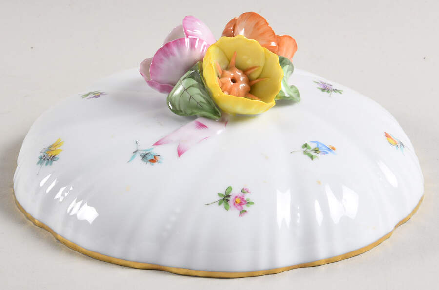 Kimberly (MF) Lid for 6" Candy Box by Herend-1