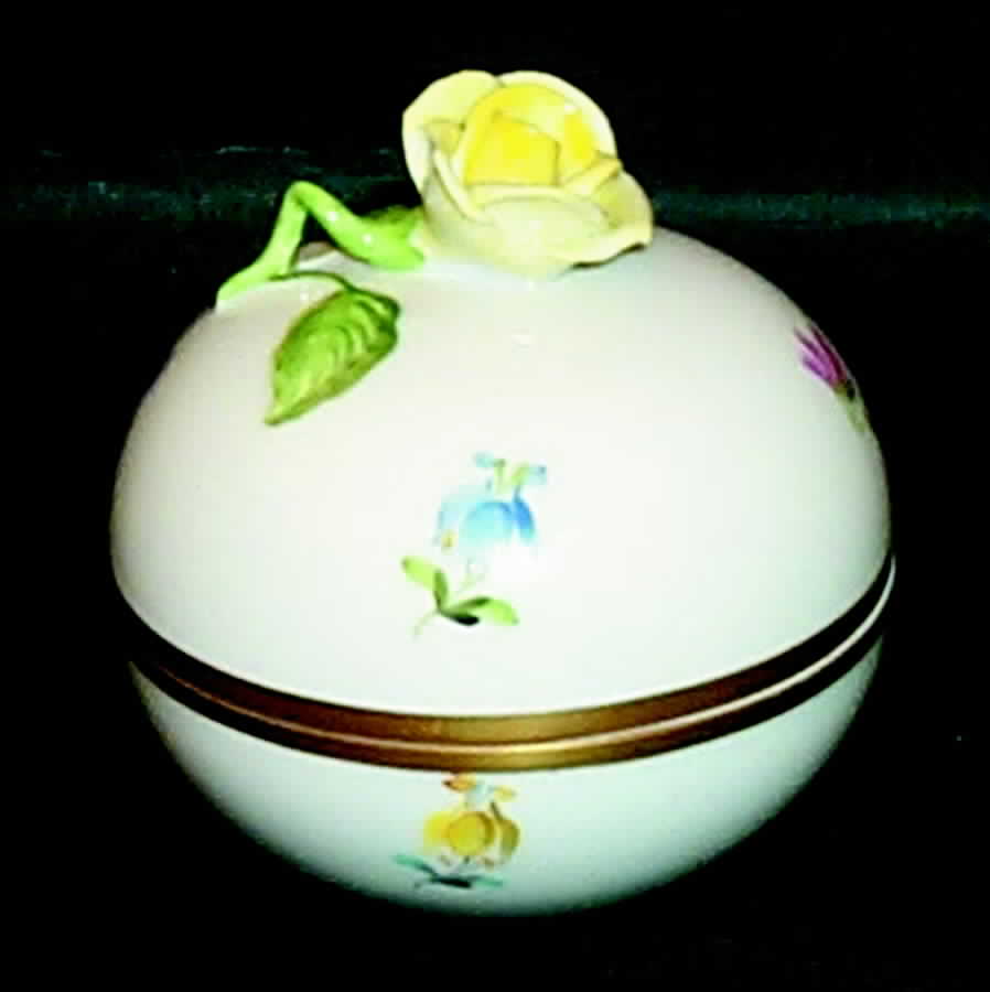 Kimberly (MF) Round Box & Lid by Herend-1
